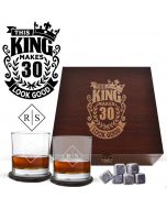 This king makes 30 look good personalised whiskey glasses box sets.