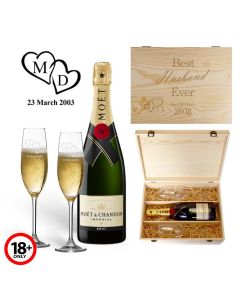 Personalised Champagne gift set for your husband's anniversary.